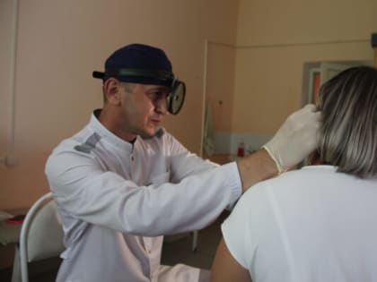 Новый ЛОР-врач в Брасовской ЦРБ: Александр Трофимов завоевывает доверие пациентов