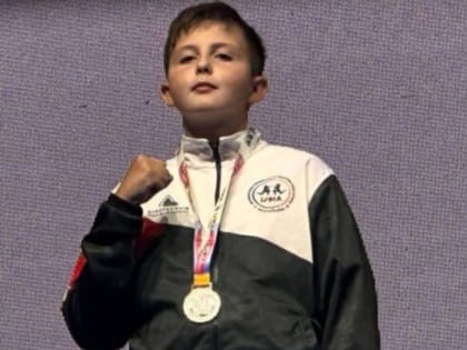 Успех юного спортсмена на мировом первенстве по тайскому боксу