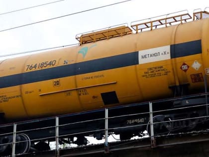 Правительство РФ поддержало законопроект сенаторов о госрегулировании метанола