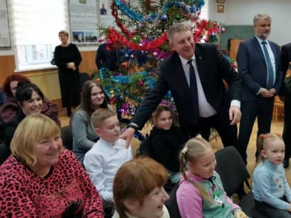 Глава Брянской области Богомаз поздравил земляков с Новым годом и Рождеством