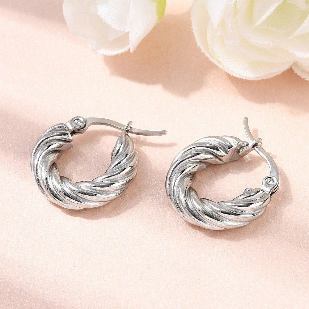 Twisted Rope Hoop Earrings 2