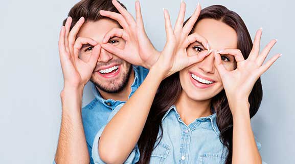 Kostenloser Sehtest Bei Ihrem Optiker In Der Nahe Apollo