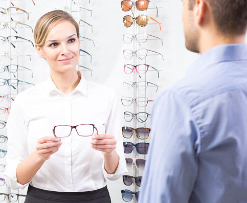 Gleitsichtbrille Gunstig Kaufen Beim Optiker Apollo