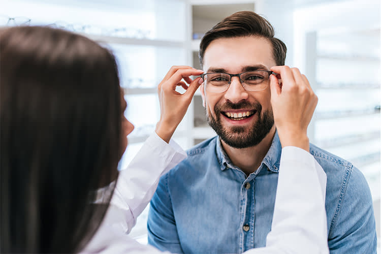 Brille anpassen Infos und Service Apollo