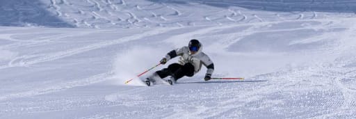 Skifahrer in Aktion.