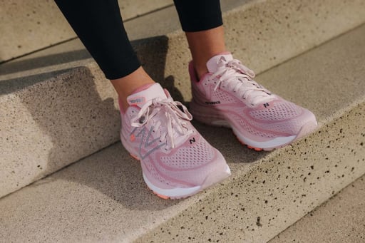 Fs23-new-balance-run-your-way-880v13-1200-800-5