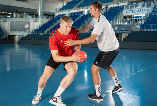 Hw24-special-hummel-handball-960-650