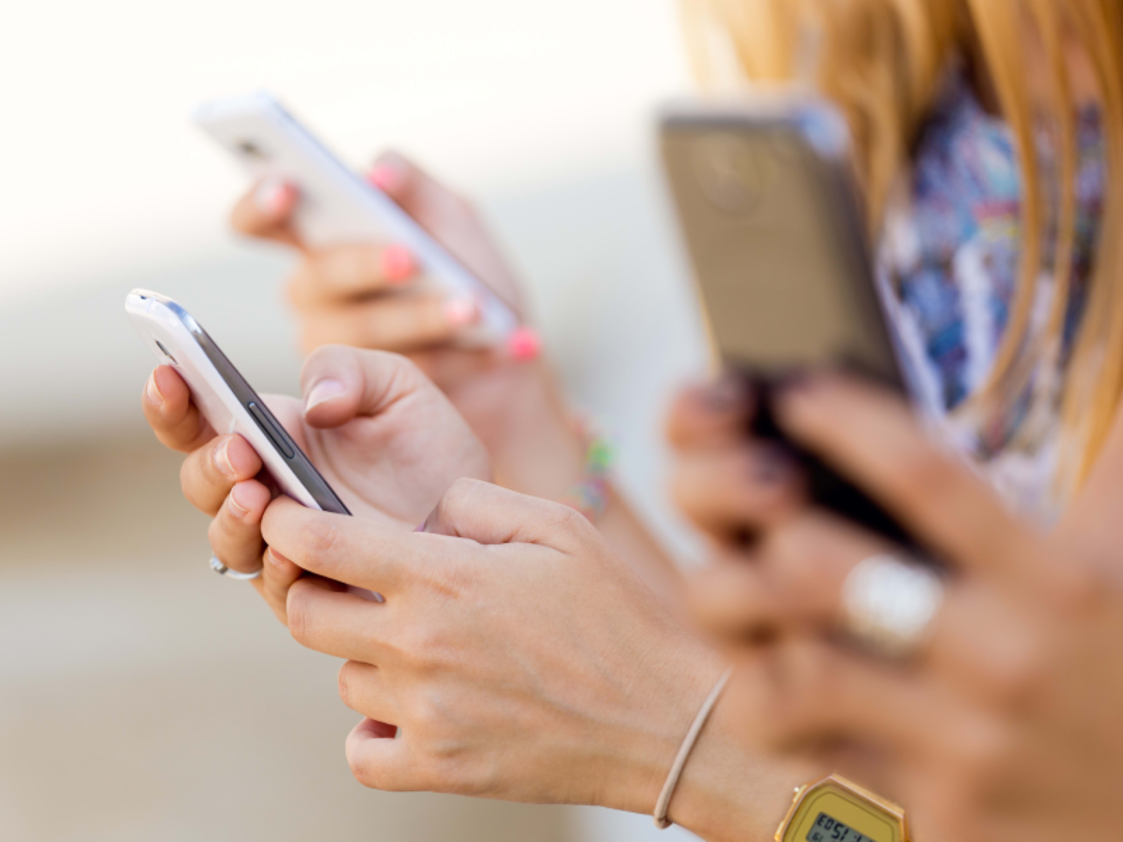 How teens outsmart social media moderation with ‘algospeak’