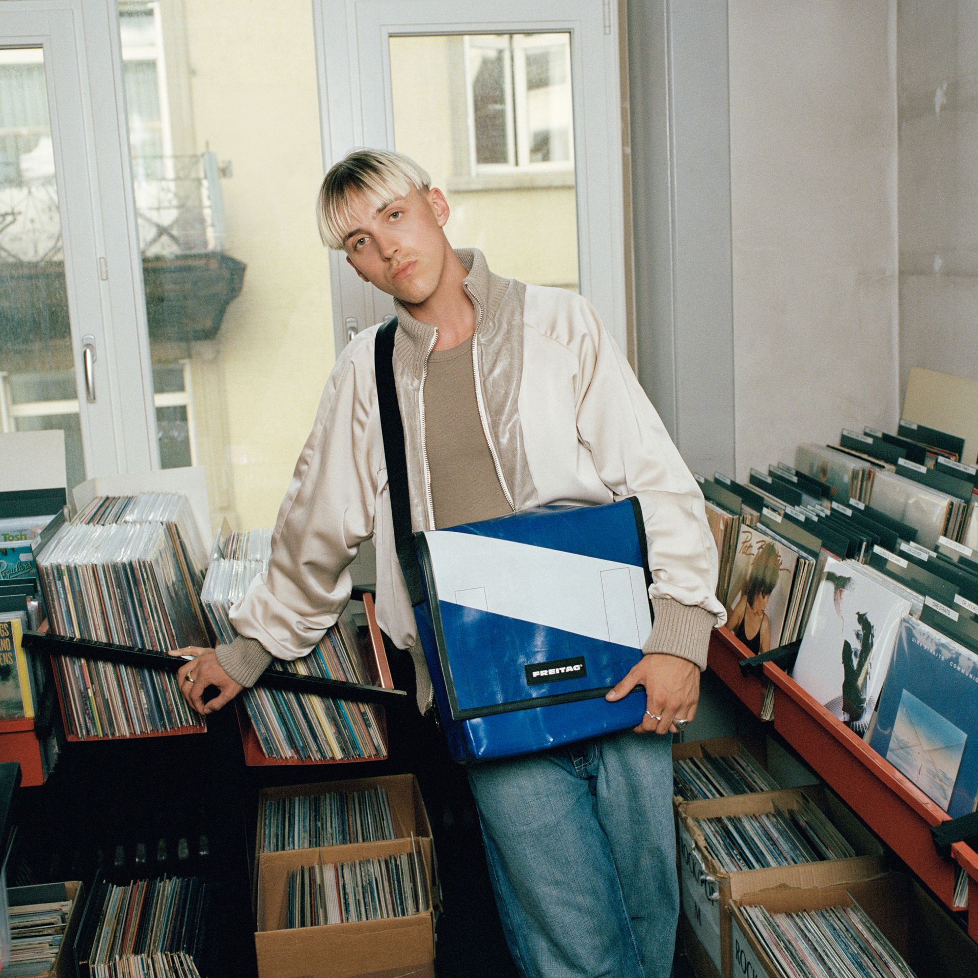 Tile background image