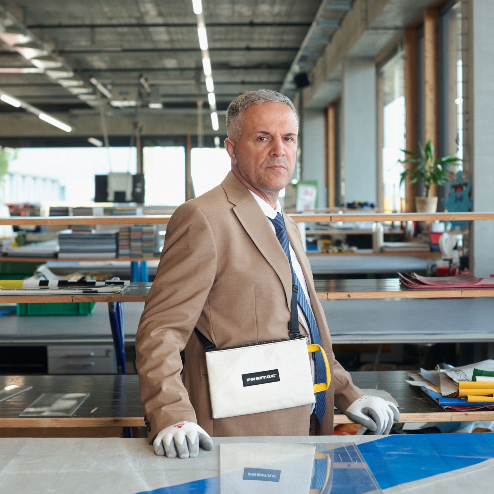 ImageFREITAG CrossbodyTrio SimonHabegger HighRes RGB 06