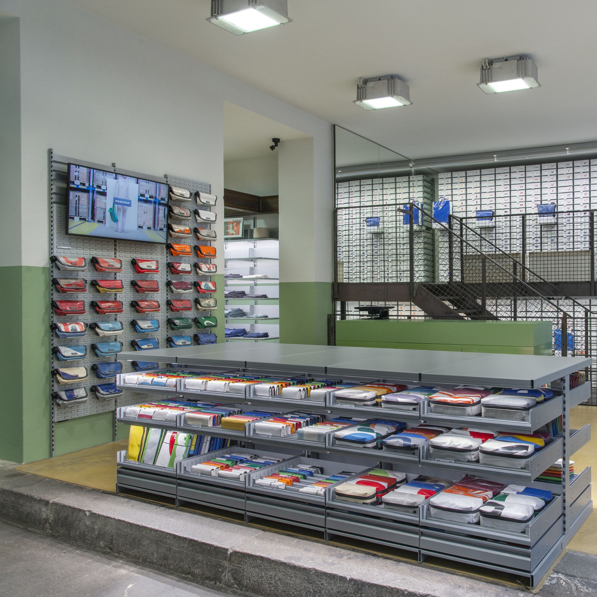 ImageFreitag-store-berlin-tobiaskoenigphoto-highres-2-0