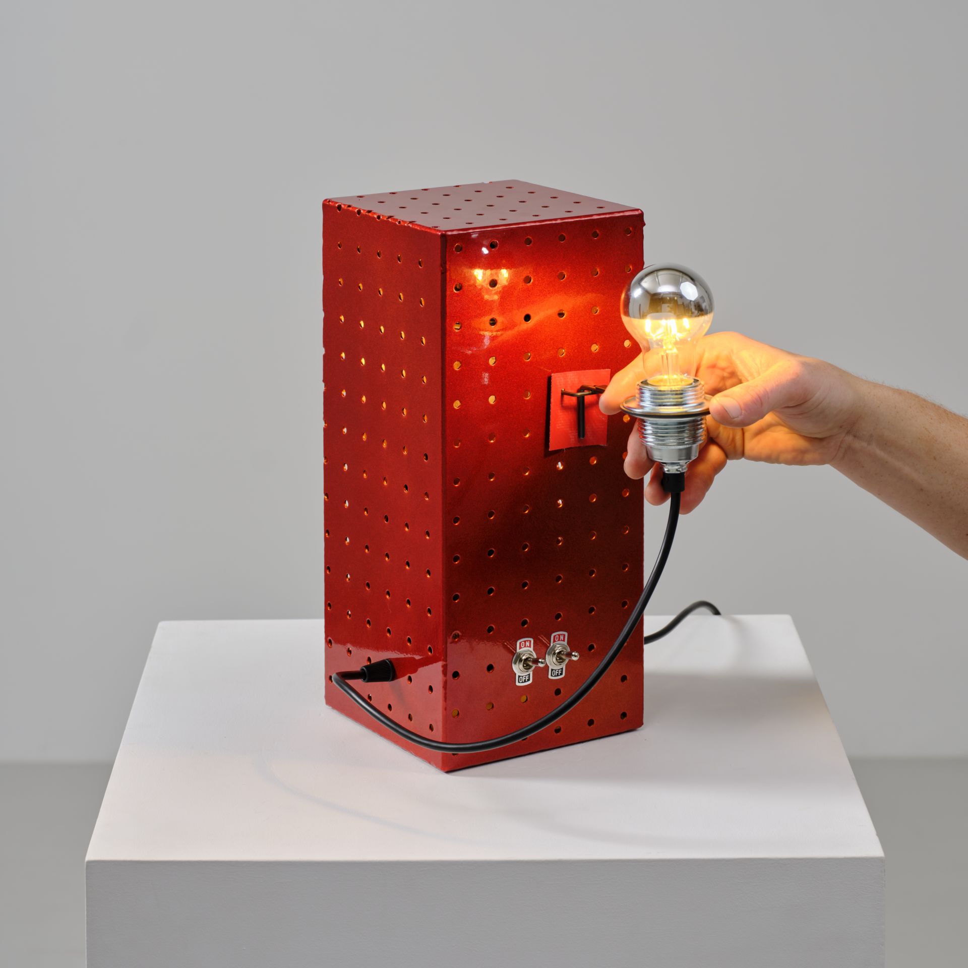 Image251008-Job Vd Berg-Freitag-midi Red-3-Ronald Smits