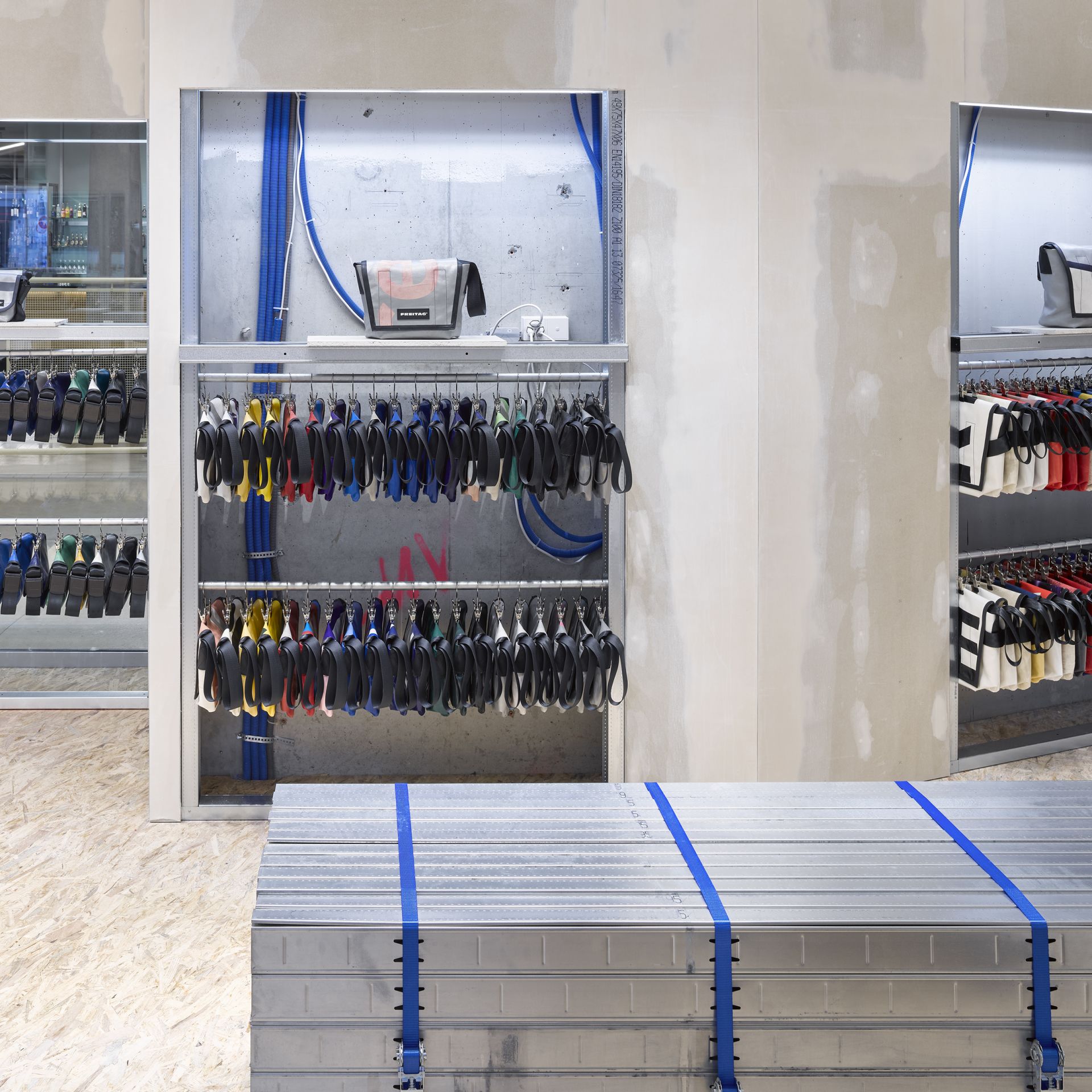 ImageFREITAG STORE LUZERN POPUP SerainaWirz RGB HighRes 03