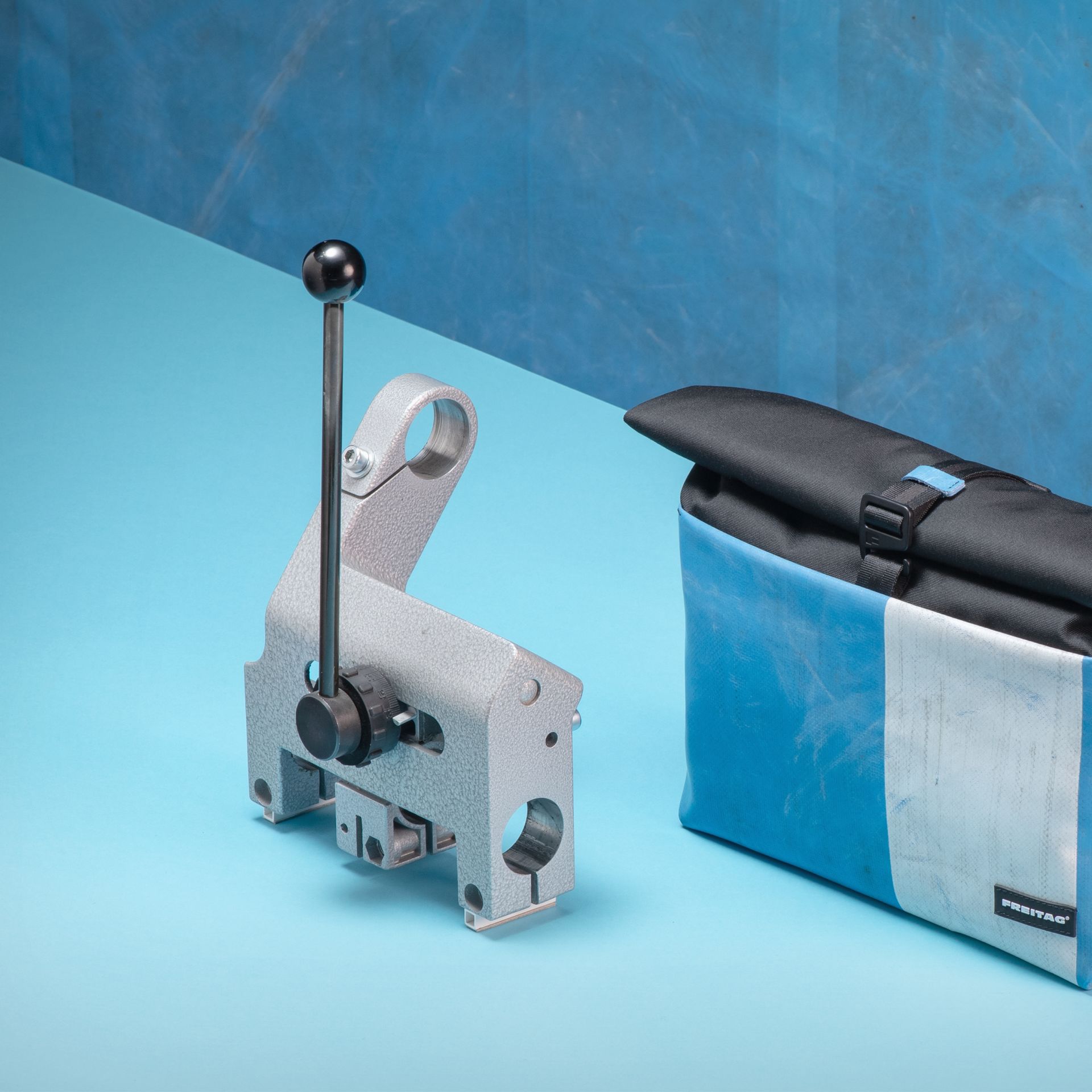 ImageF640 ROLLIN Mood Tinygiant Highres