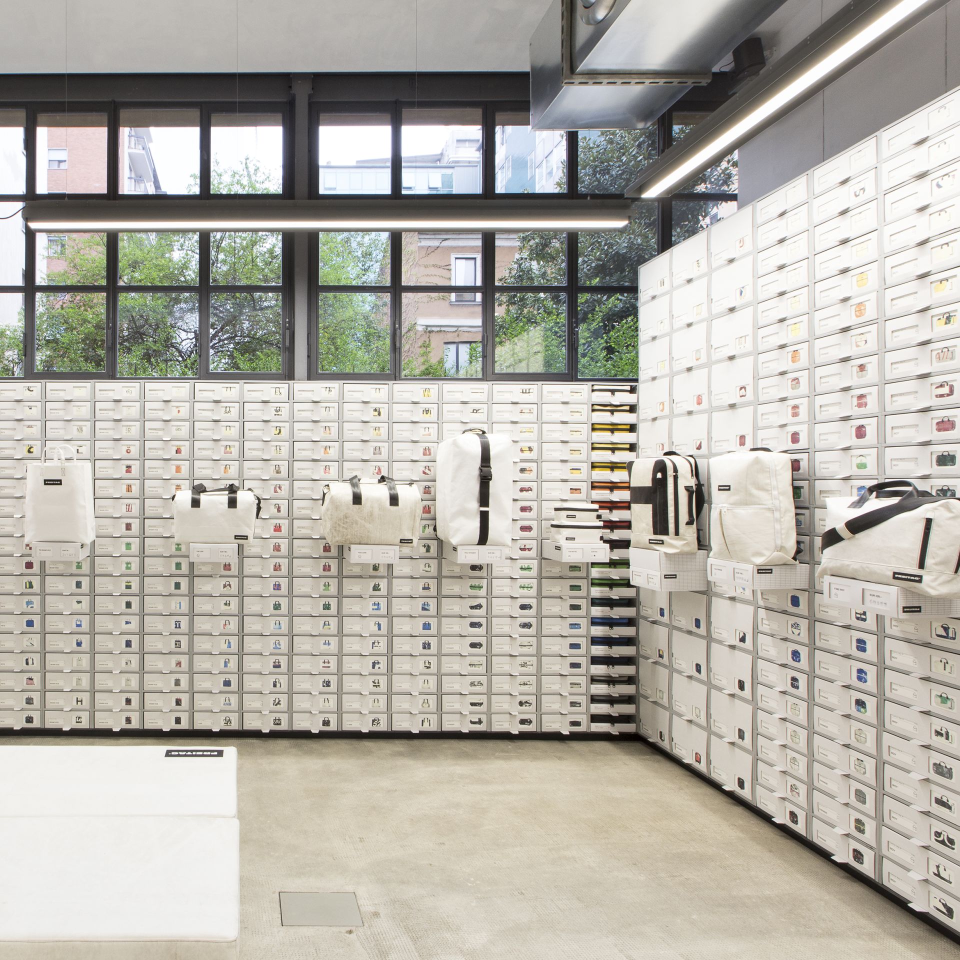 ImageF-store-milano-08-claudiazalla-rgb-highres