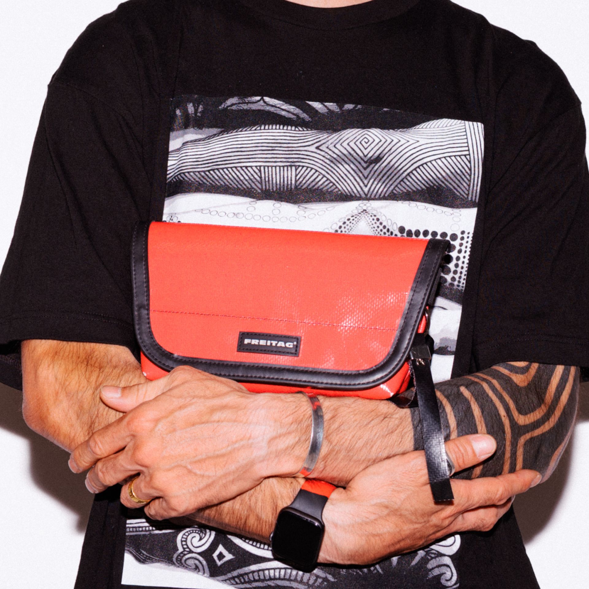F40 JAMIE | 650469 | FREITAG