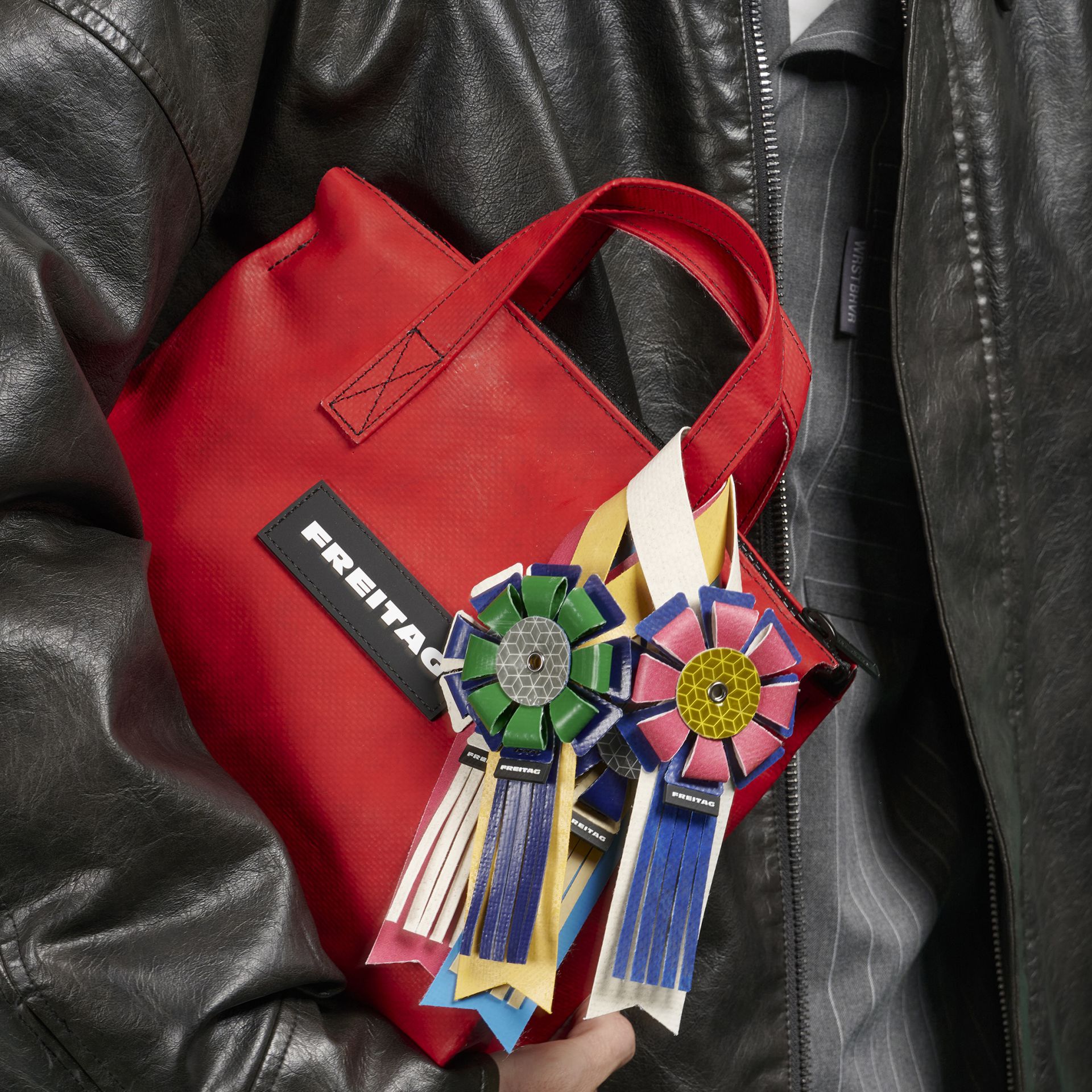 ImageF215 RIBBON CHARMS JohannaBommer RGB LowRes 03