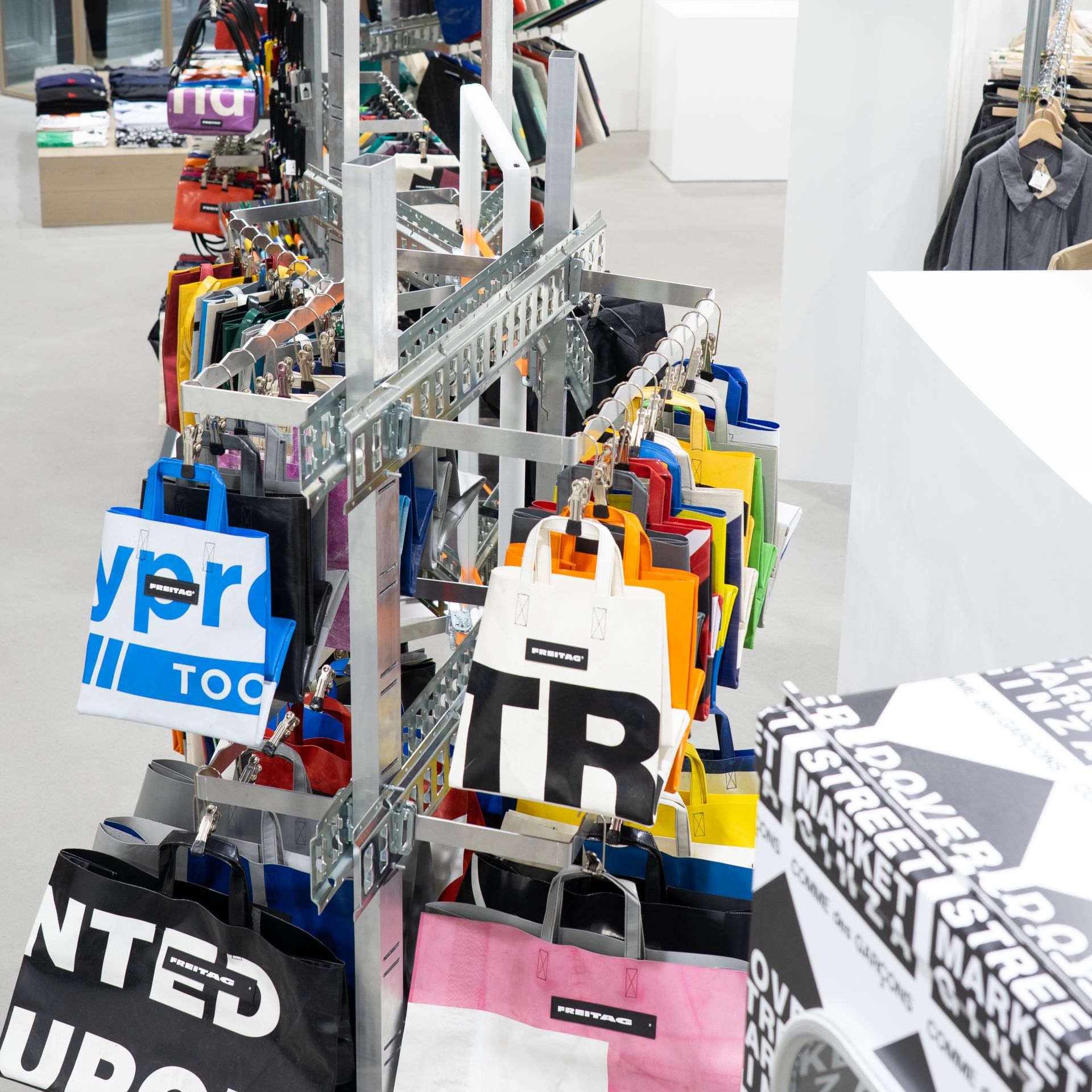 ImageFREITAG DSMG Space 3X4 04