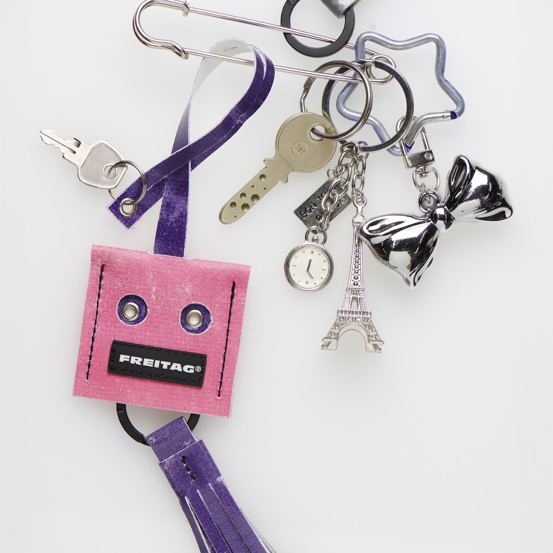 ImageF212 FACE BUNDLE CHARMS JohannaBommer RGB LowRes