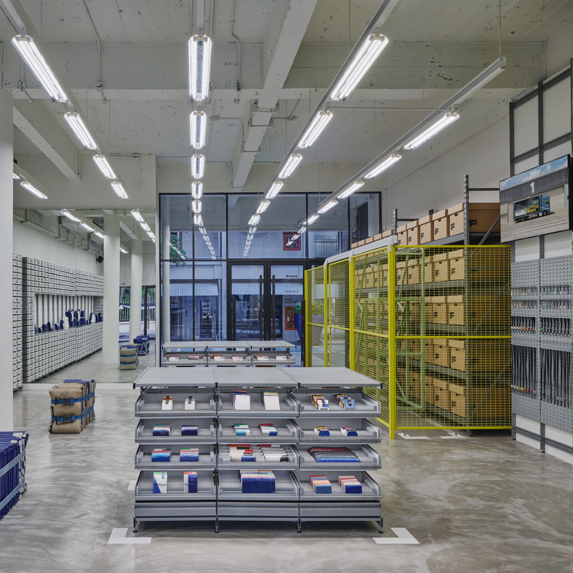 F-Store by Siam by Pronto