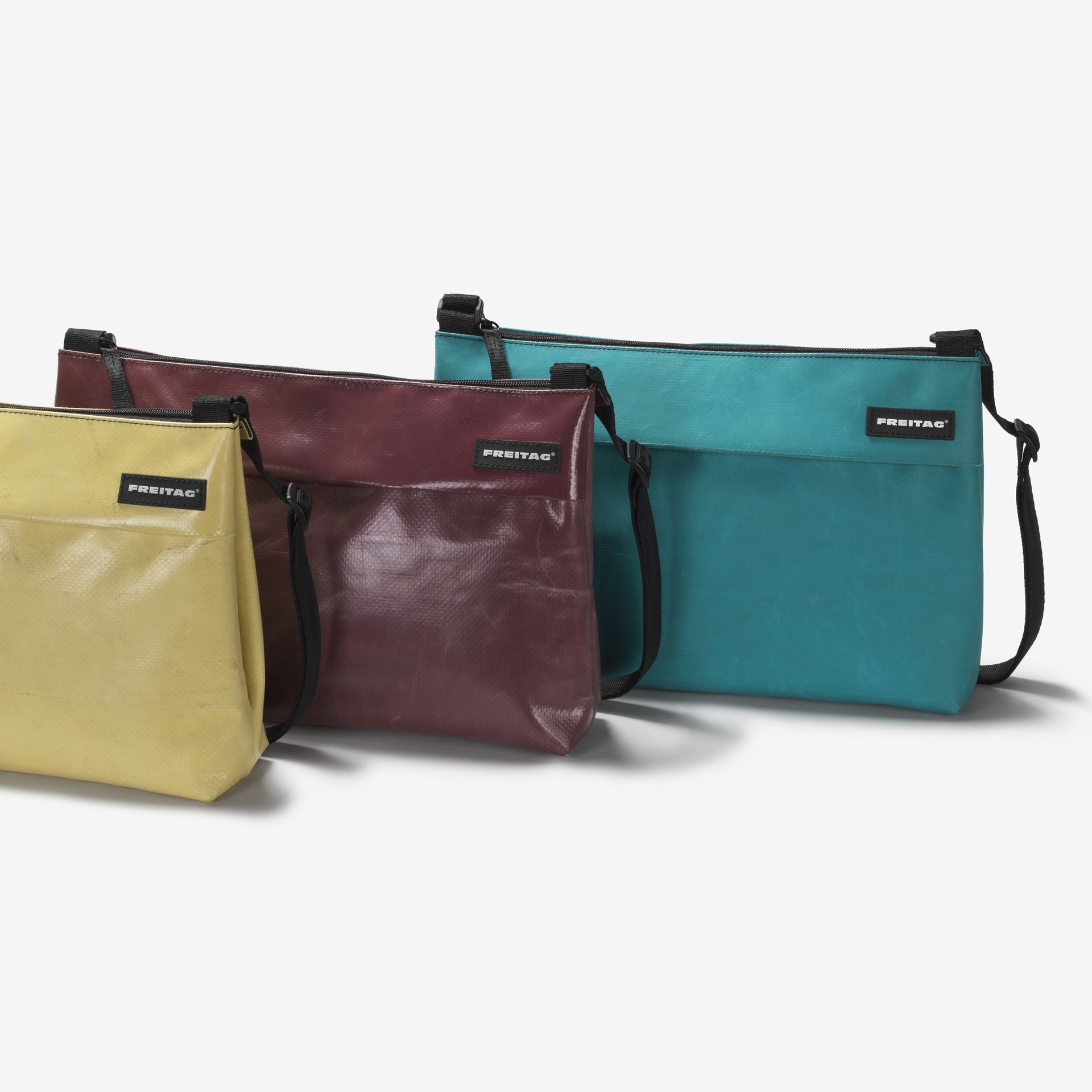 ImageF553-lou-trio-onanzig-rgb-highres