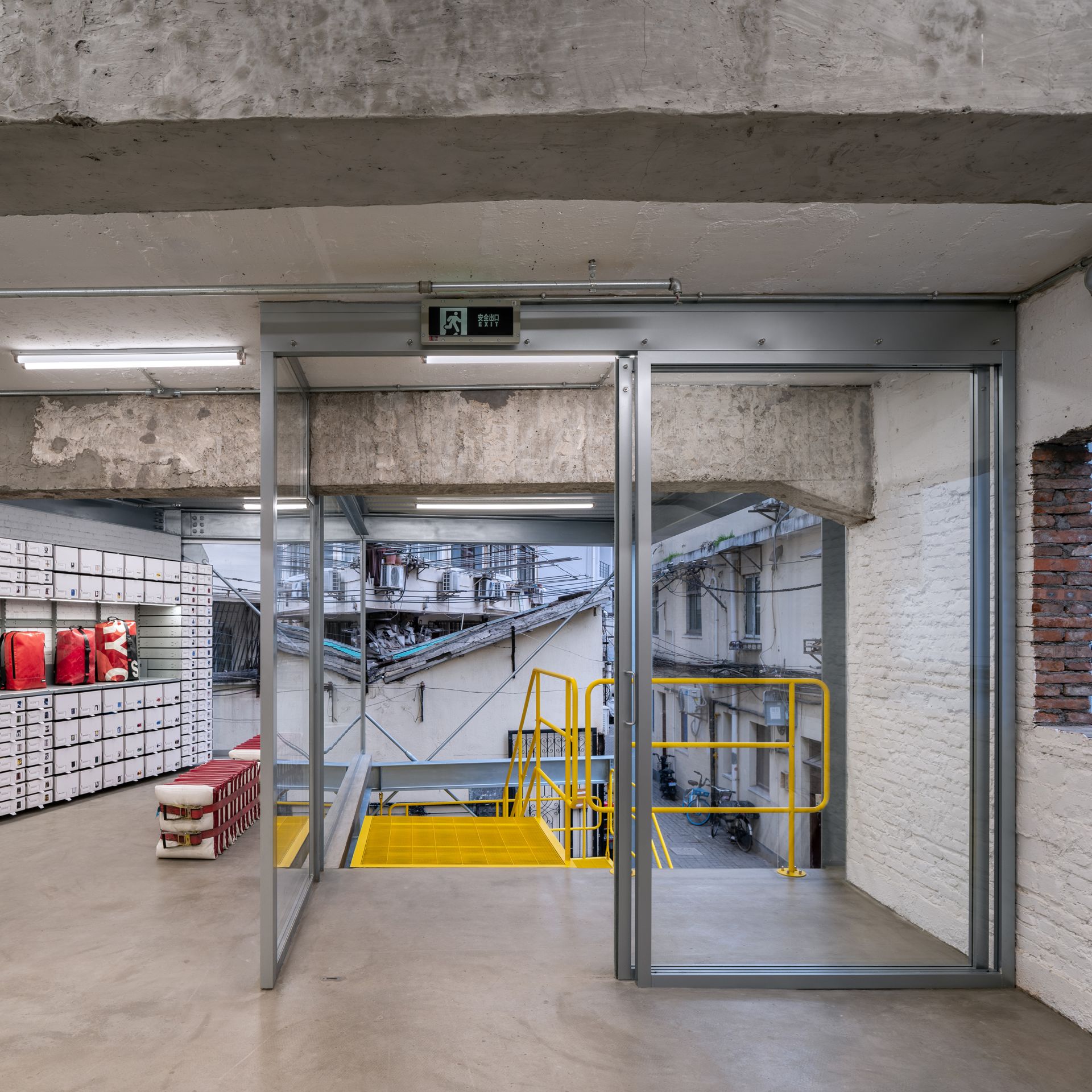 ImageFREITAG STORE SHANGHAI Gao Hanzhi-STUDIOFANG HIGHRES RGB 17