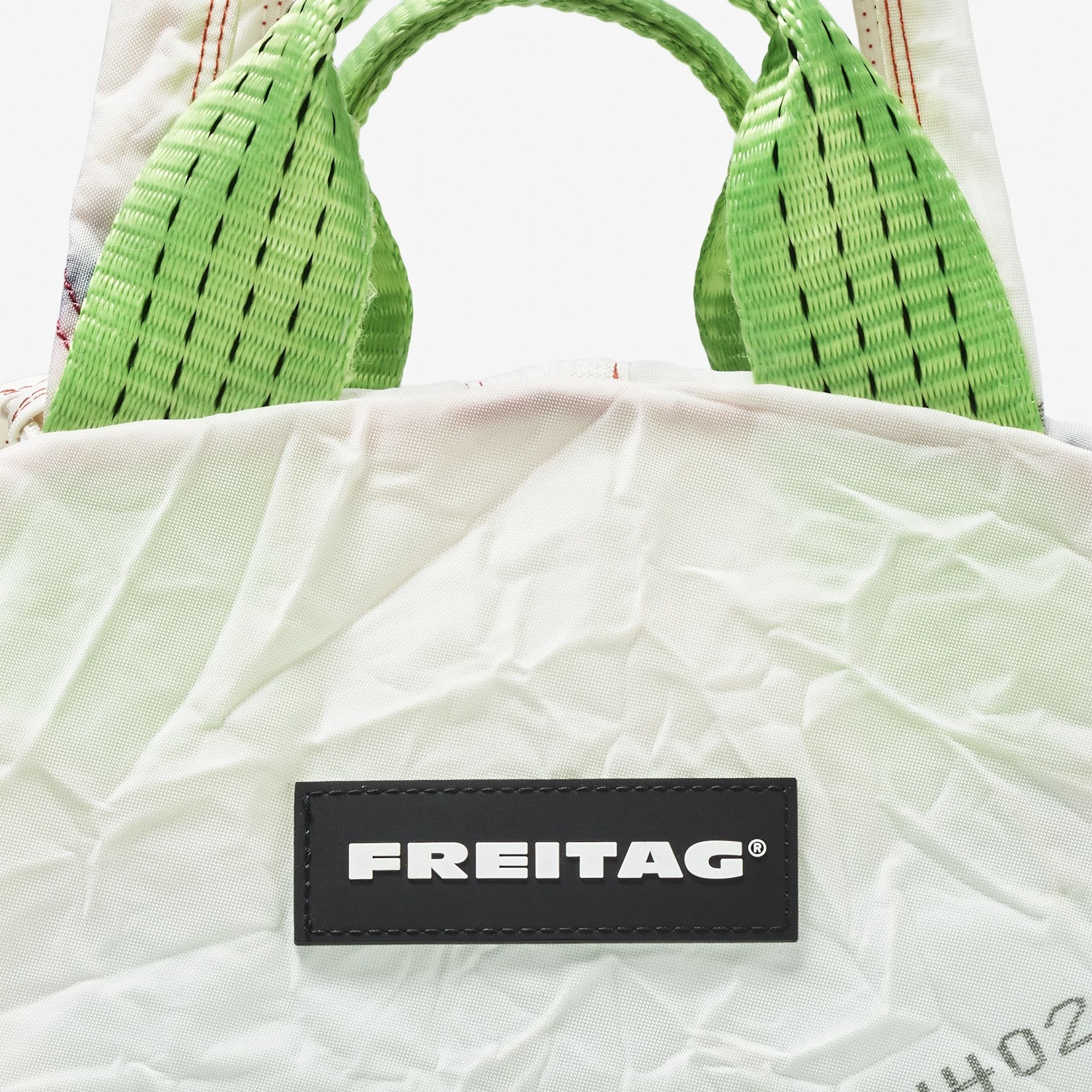 ImageFreitag Airbags F708 Firebird Closeup Olivernanzig Rgb 01