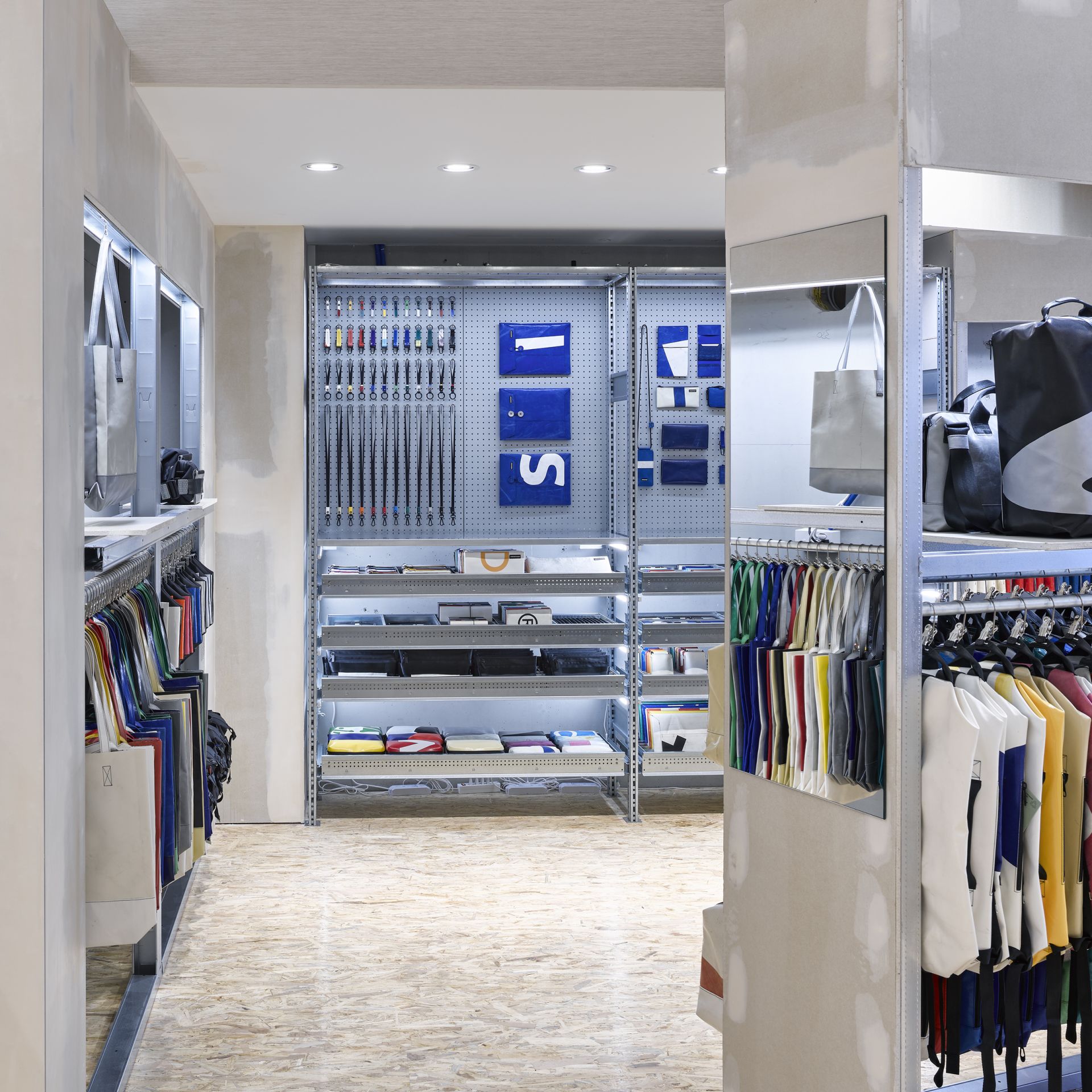 ImageFREITAG STORE LUZERN POPUP SerainaWirz RGB HighRes 05