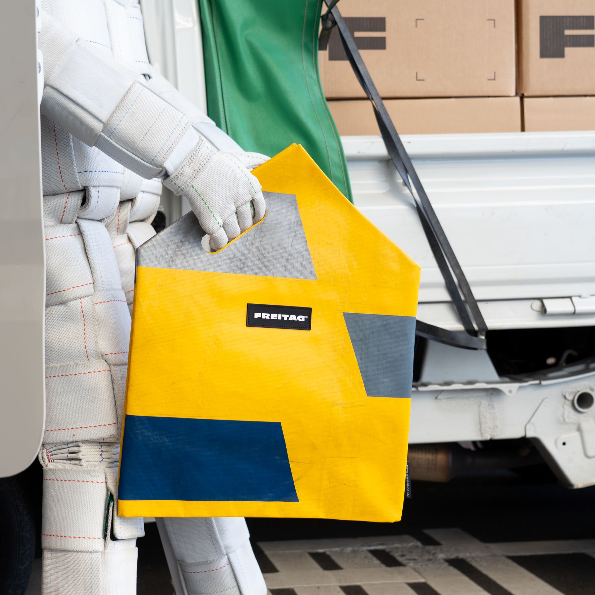 ImageFREITAG DSM F736 Landscape 01