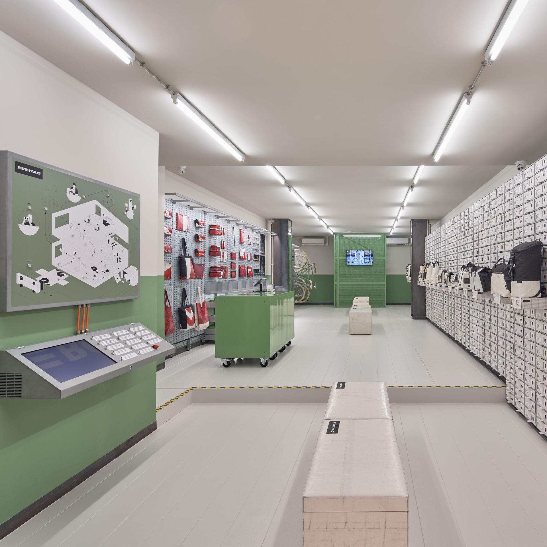 ImageFreitag-store-amsterdam-nicolasdietzel-highres-4