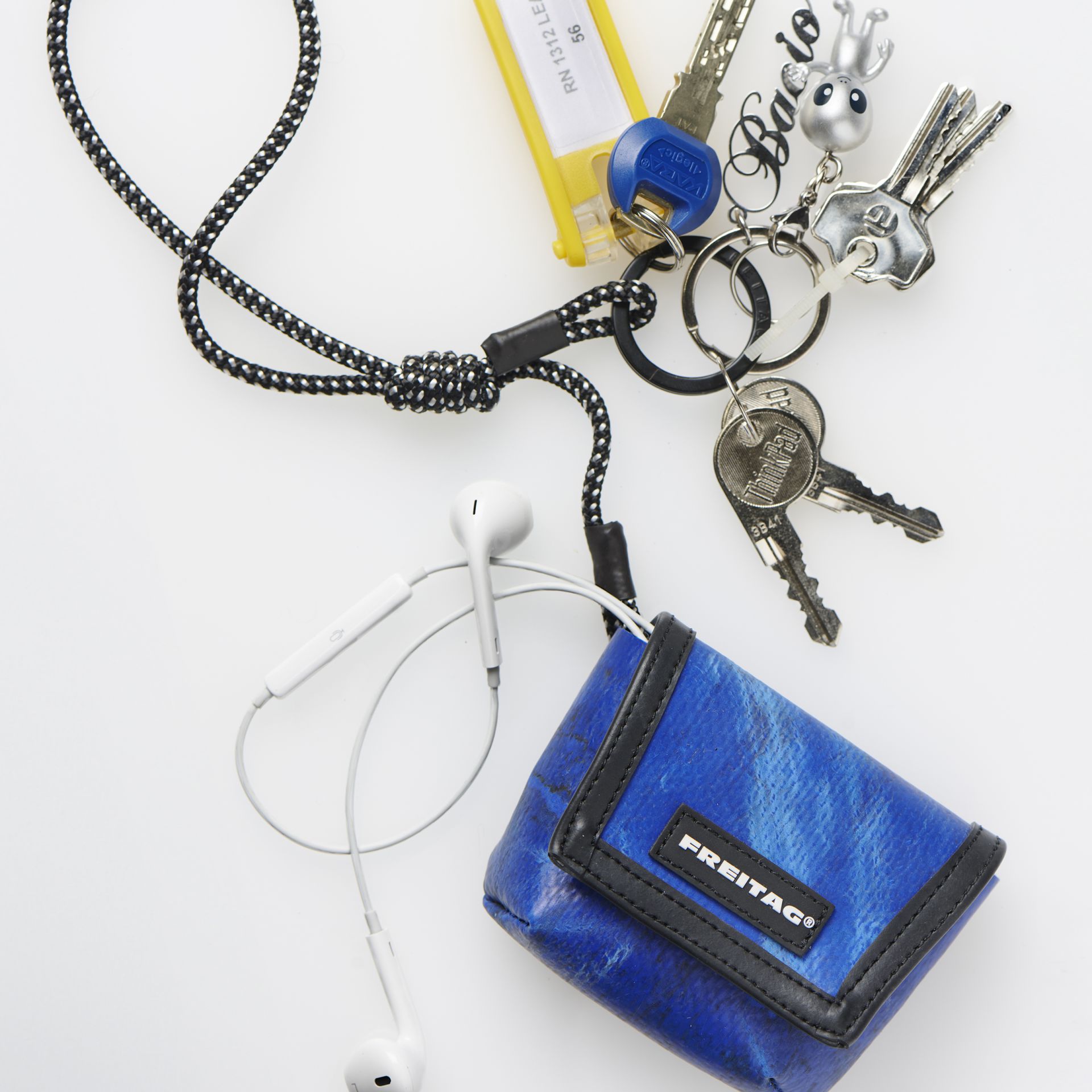 ImageF213 MINI MESSENGER BUNDLE CHARMS JohannaBommer RGB LowRes