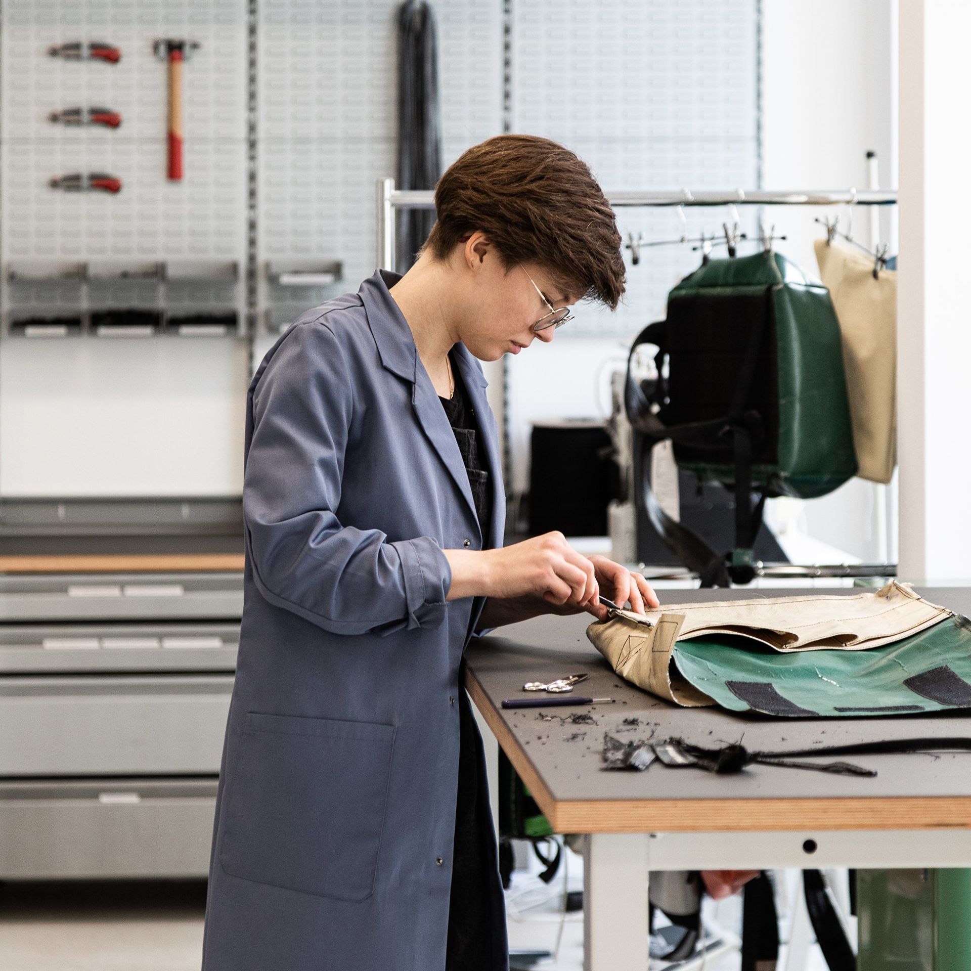 ImageFreitag Repair-muc Eliasboetticher Highres 04