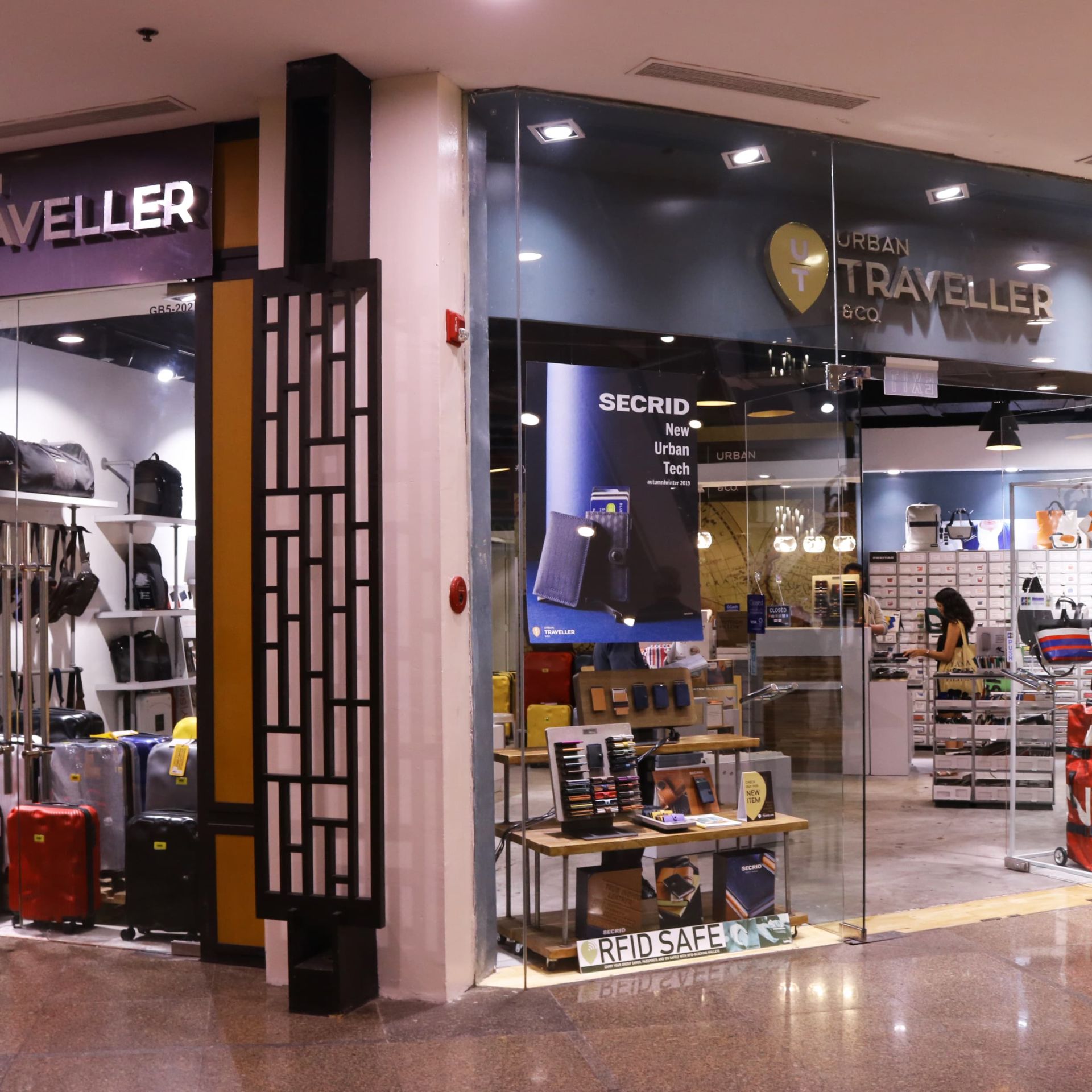  THE URBAN TRAVELLER & CO.Makati