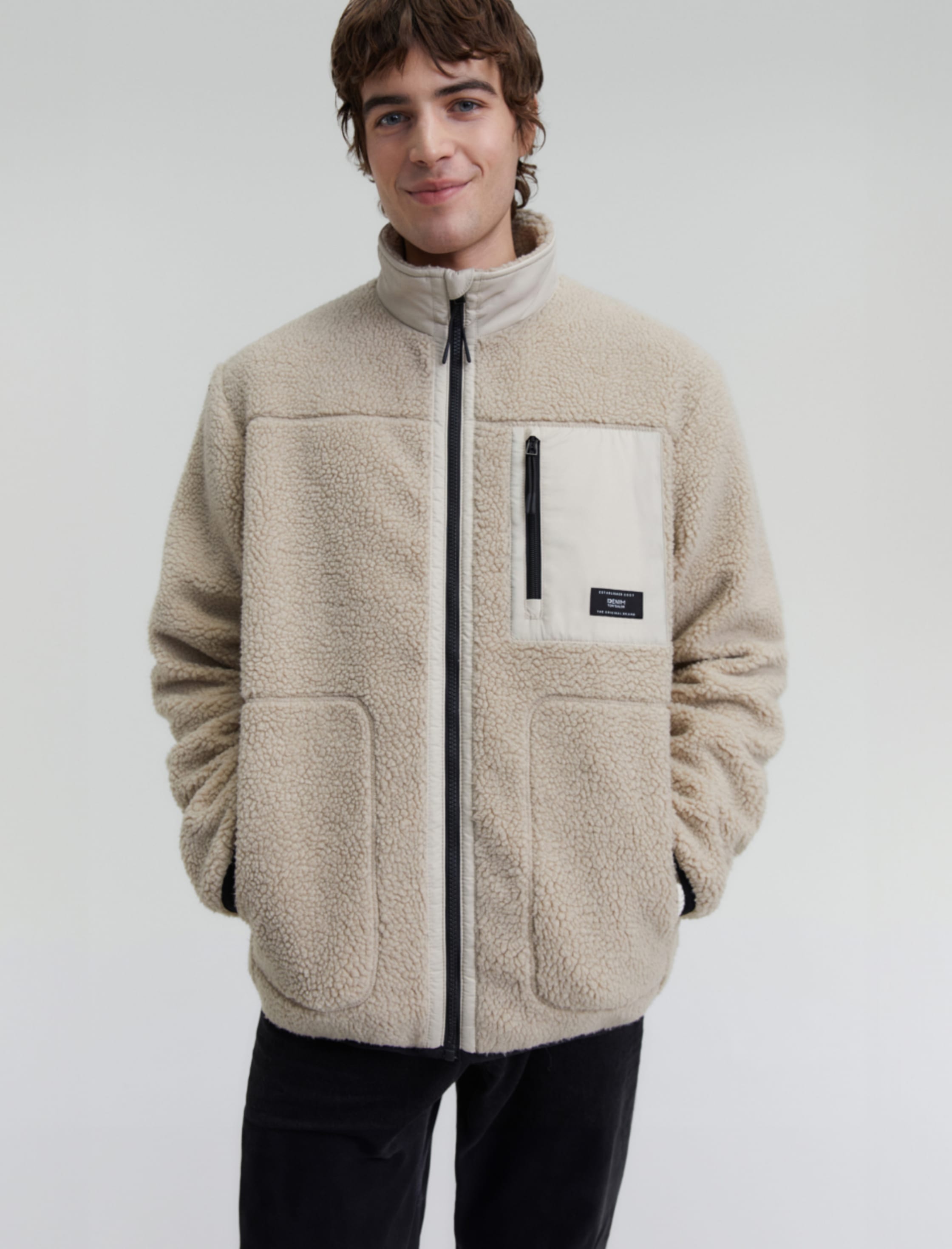 YOUNG FASHION