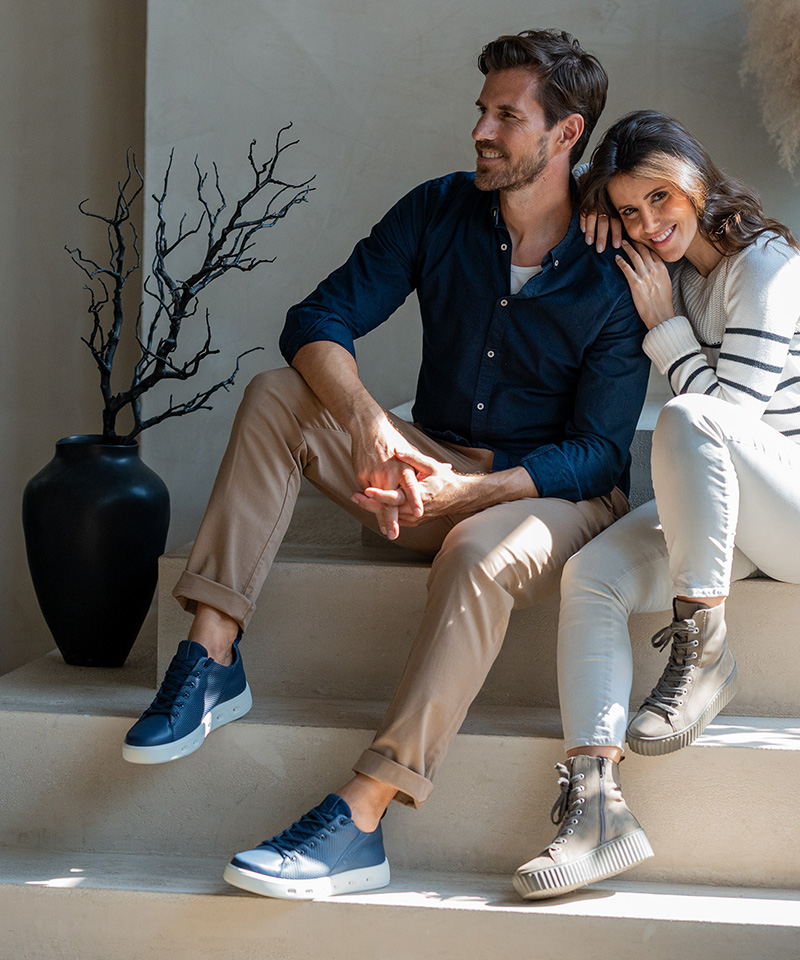 Schuhe fuer Damen, Herren und Kinder