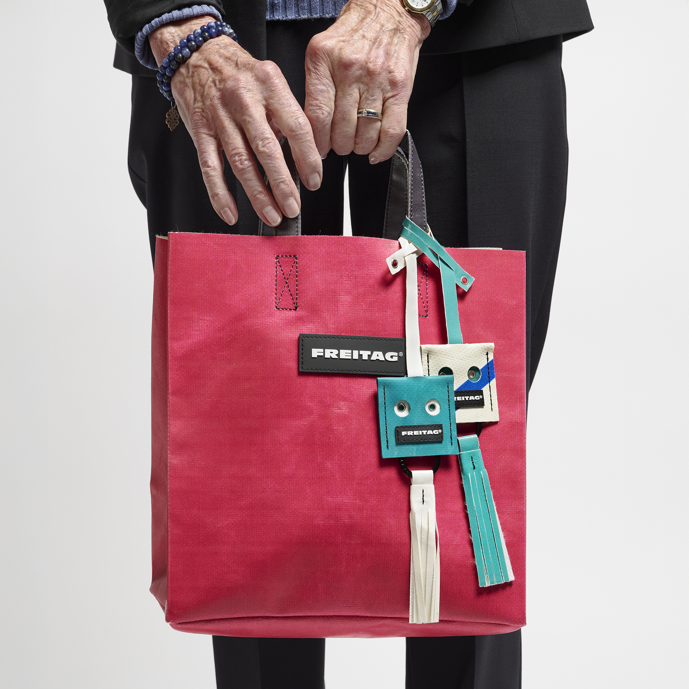 FREITAG F212 FACE 黒 F212 FACE | 601621 | FREITAG