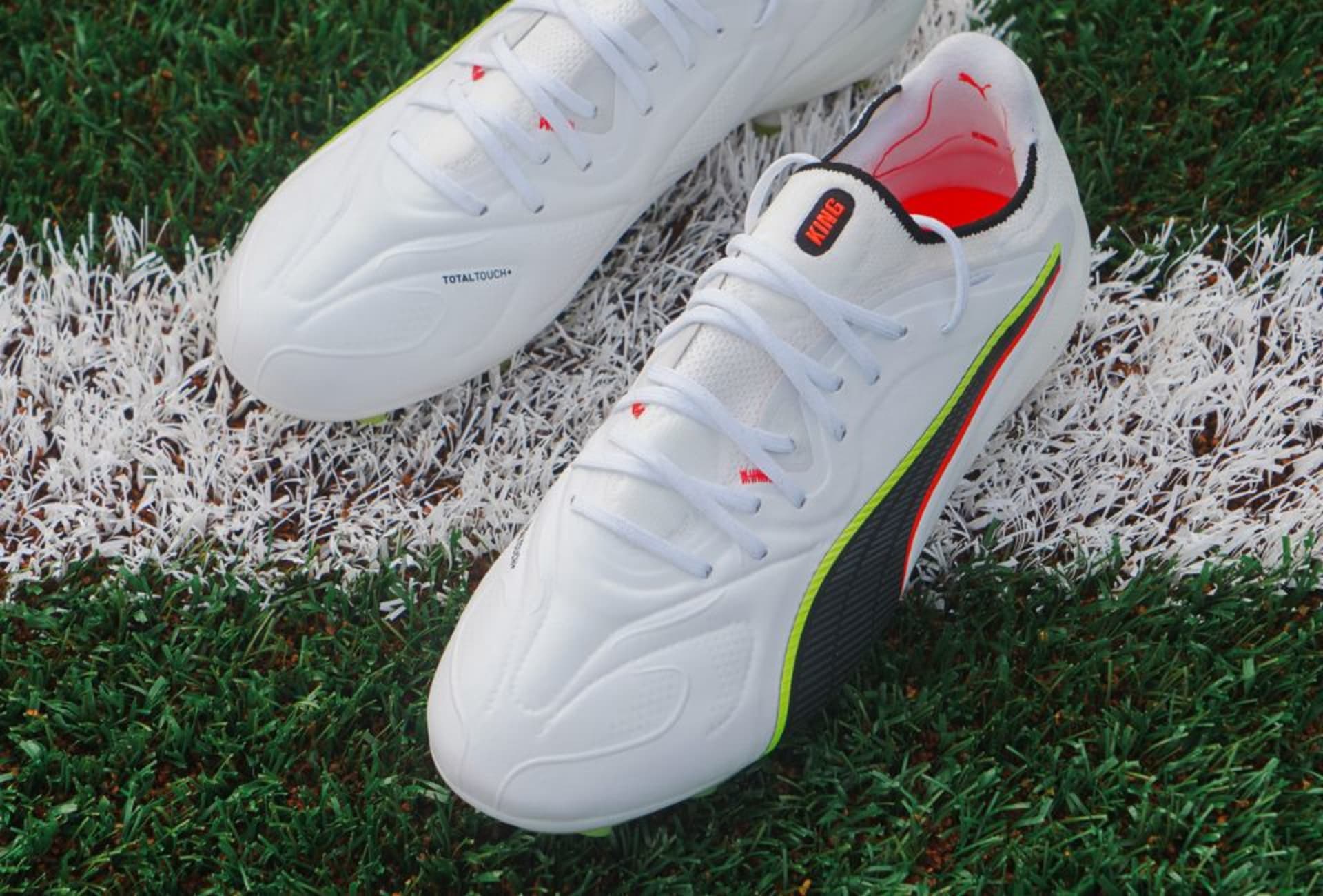 Puma Unleashed Fussballschuhe.