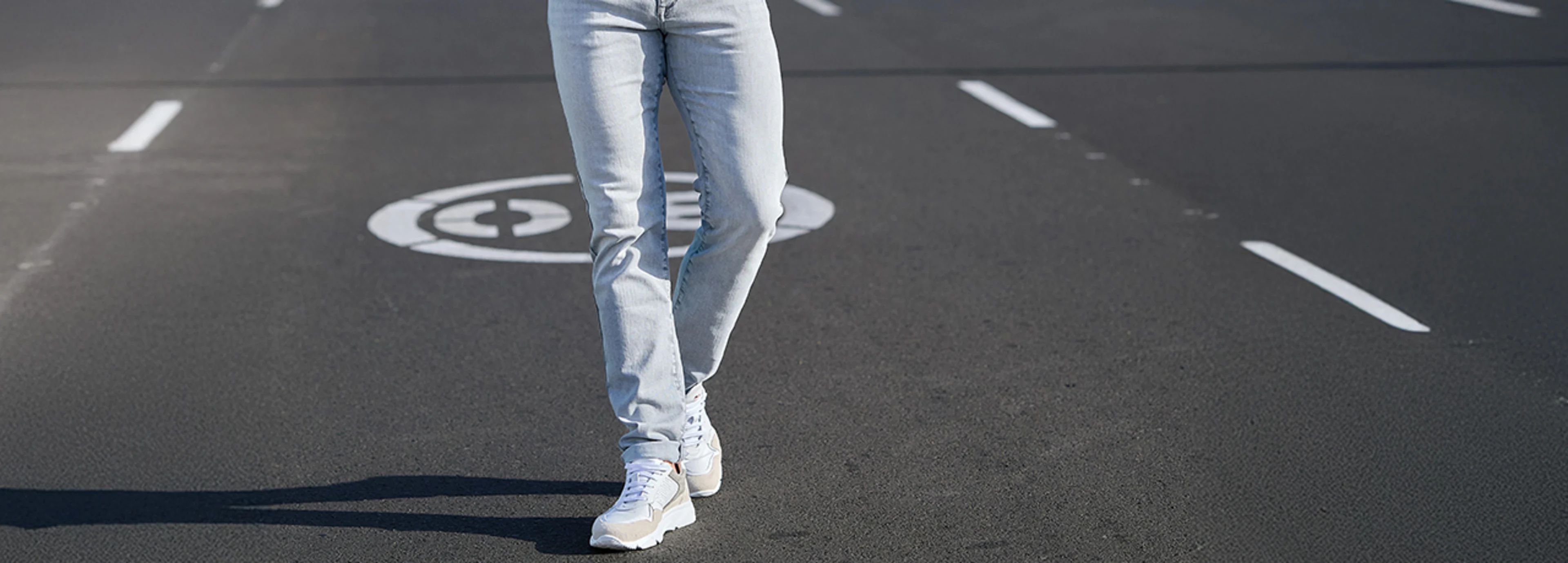 Superstretch-Hosen – maximale Bewegungsfreiheit, schlanker Fit.