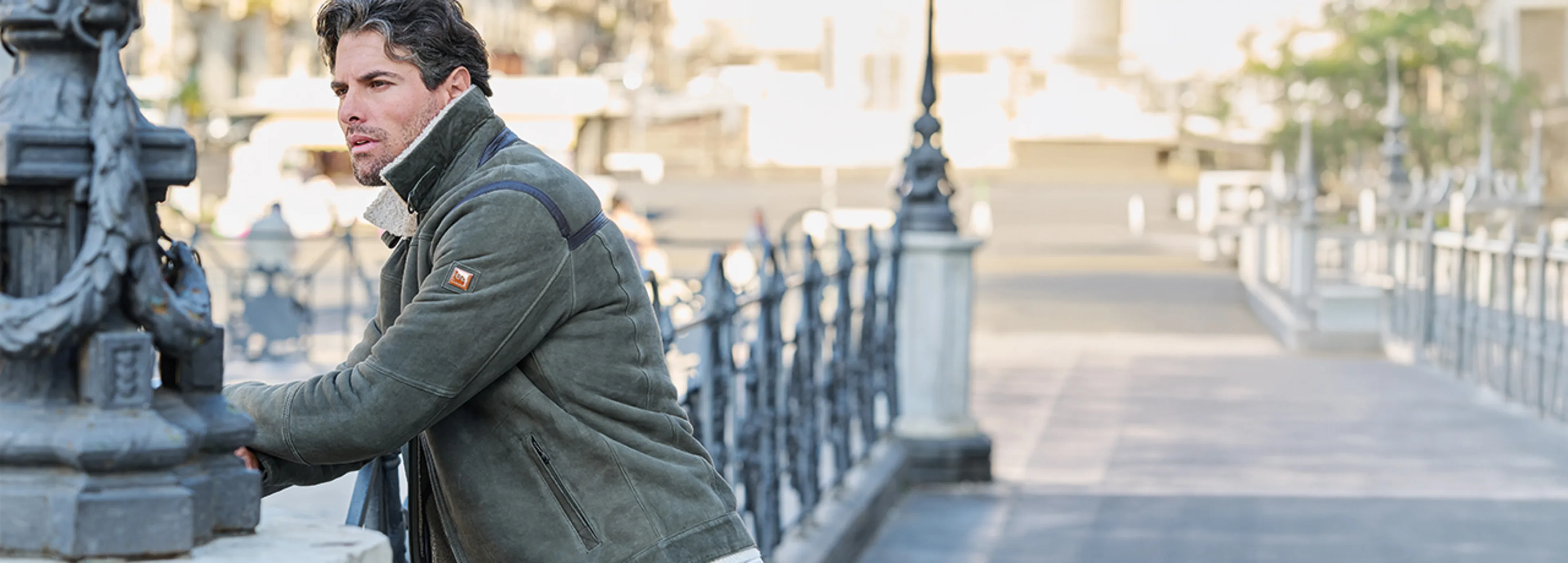 Lässige Lederjacken für Herren – markanter Look mit hochwertigem Leder.