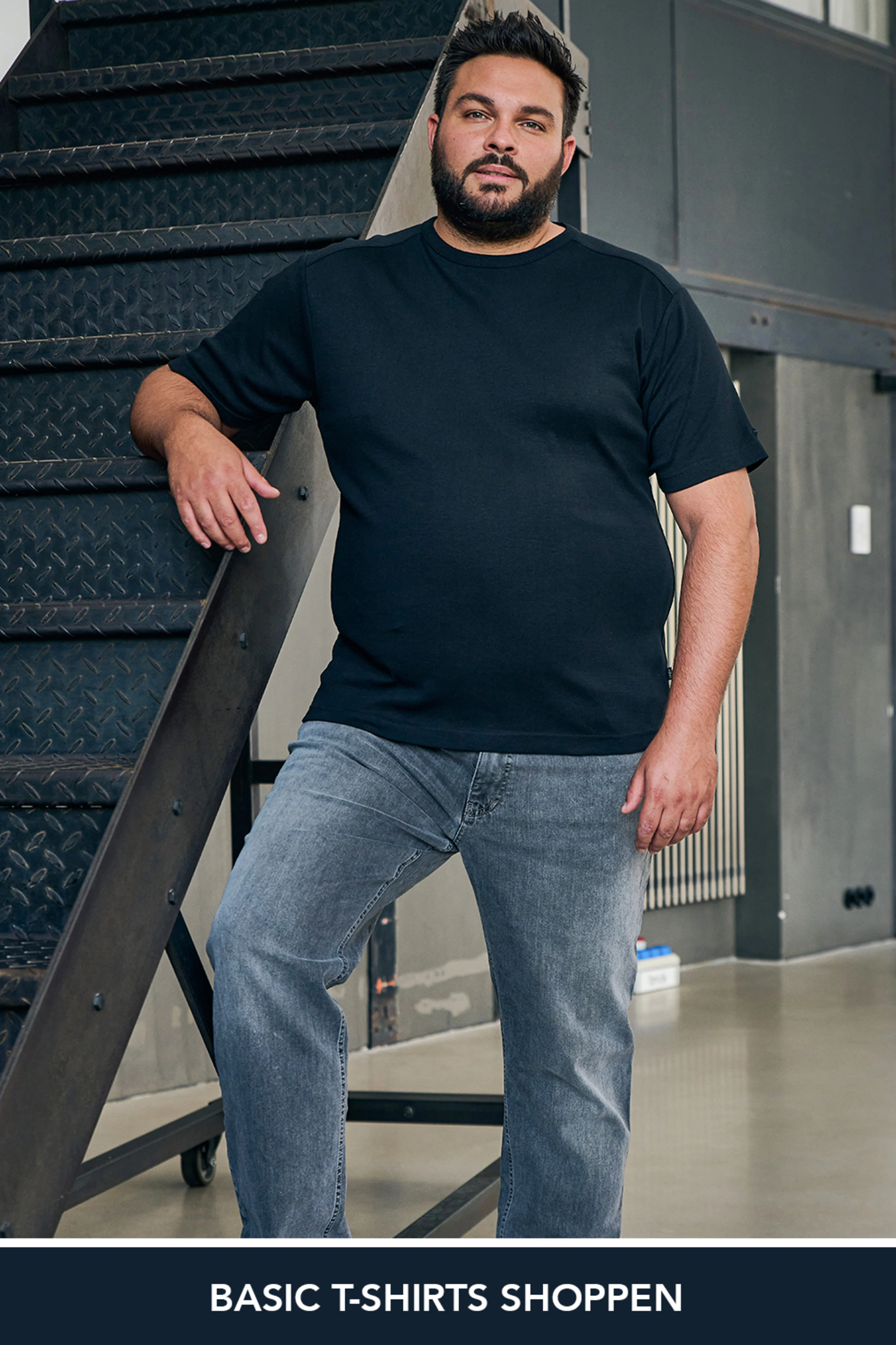 Basic T-Shirts bis Größe 6XL