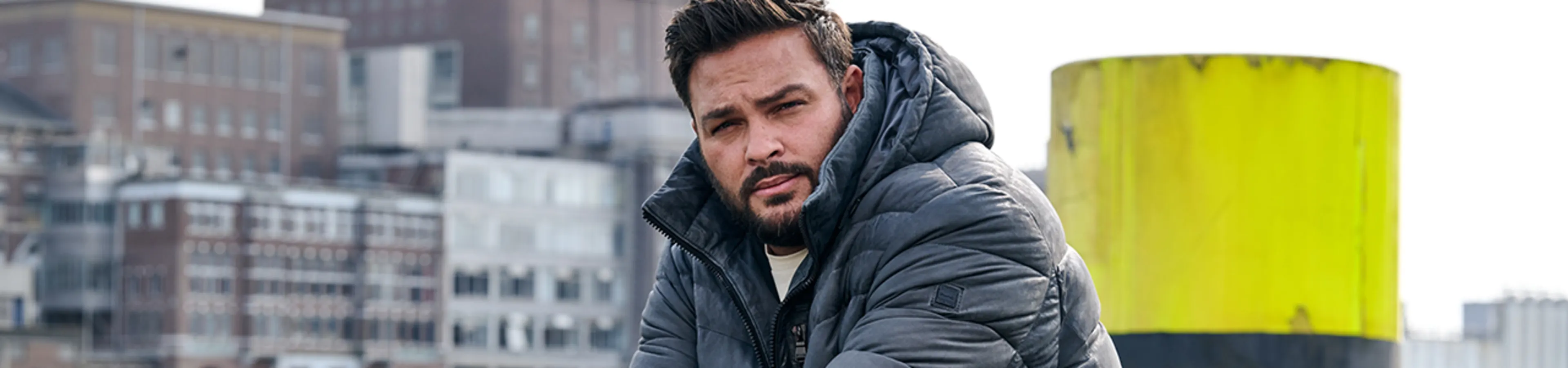 Lässige Lederjacken für Herren – markanter Look mit hochwertigem Leder.