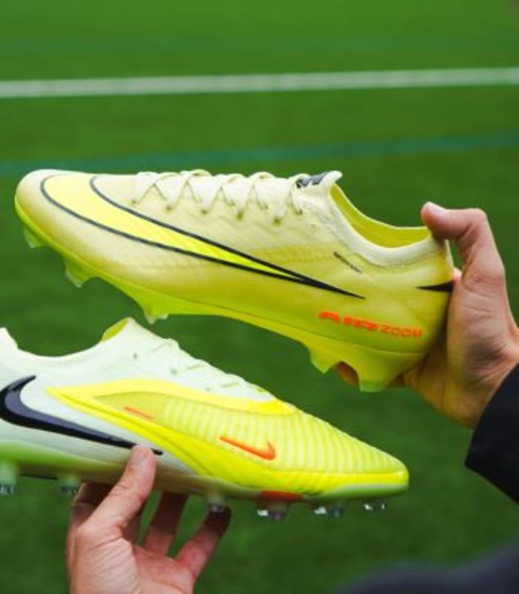 NIKE MAX VOLTAGE