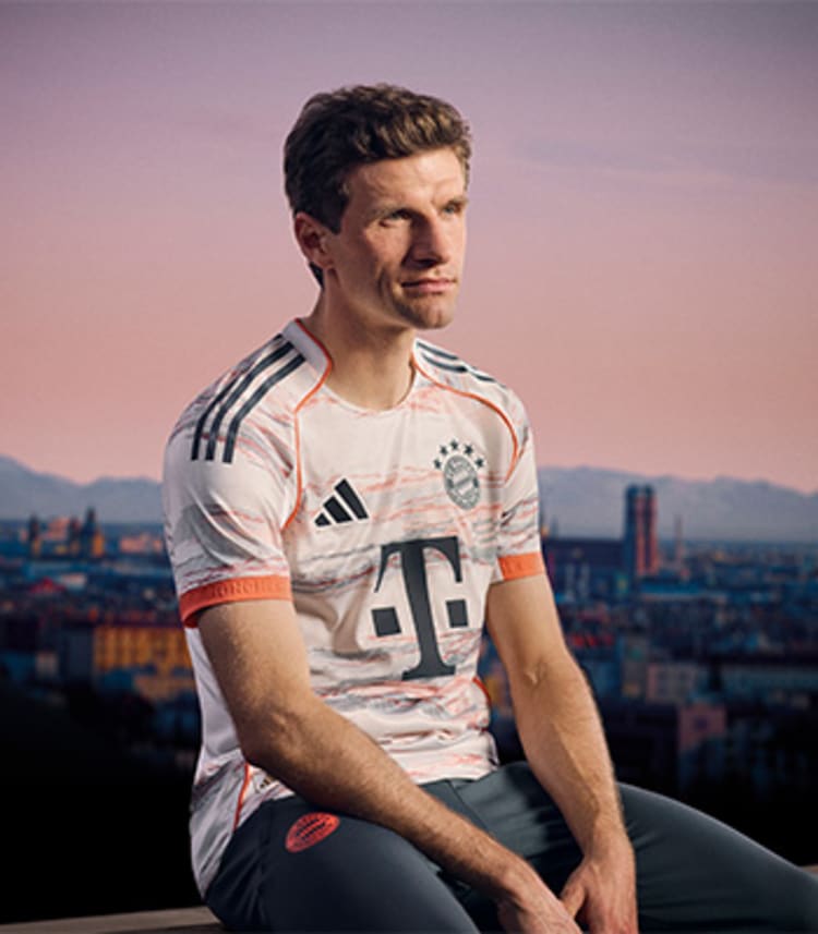 FC Bayern Away Jersey