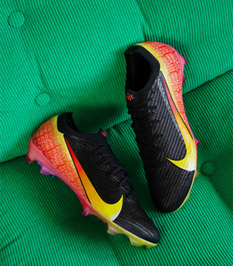 NIKE VINI JR PACK