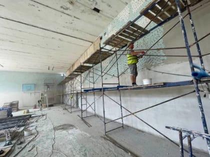 Андрей Турчак раскритиковал регионы за срыв сроков проведения капремонта школ