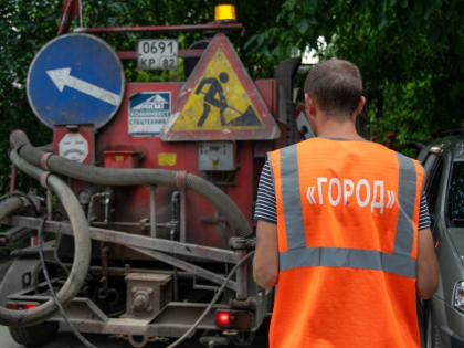 В Симферополе отремонтируют 100 тысяч метров квадратных дорог (видео)