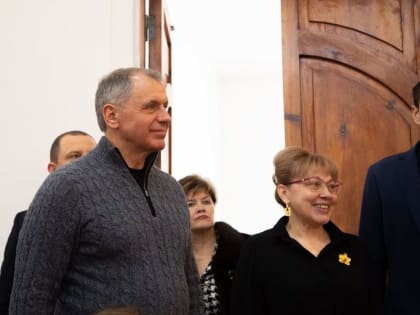 В Симферополе открылся Штаб общественной поддержки Республики Крым