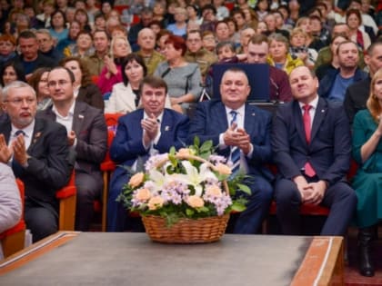 Земля, что дарит вдохновение: Сакскому району исполнилось 90 лет