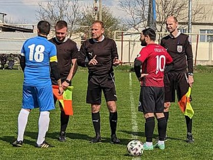 Какой-то злой рок для команды Сергея Аверина:
"Фрегат" вновь побеждает ООО "Симферопольское"