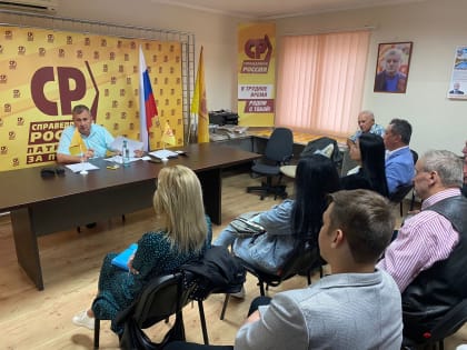 Справедливоросссы Крыма уже сейчас готовы агитировать за Путина